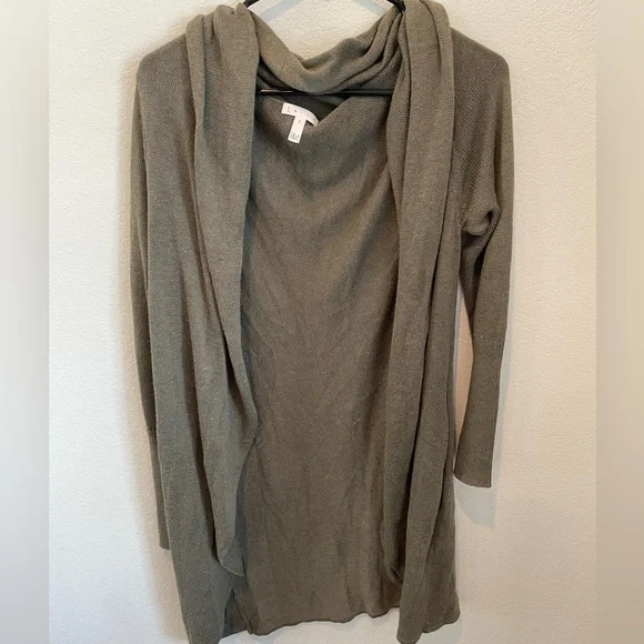 Leith Olive Green Extra Long Shawl-Collar Women’s Cardigan Size Small - Picture 2 of 7